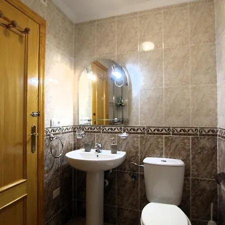 Apartment Con Piscina Leandros